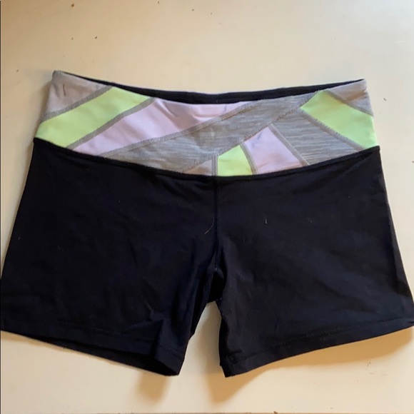 Lululemon Groove Shorts